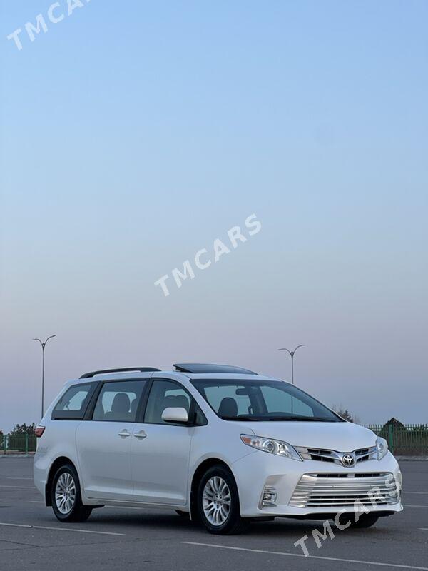 Toyota Sienna 2017 - 470 000 TMT - Ашхабад - img 6