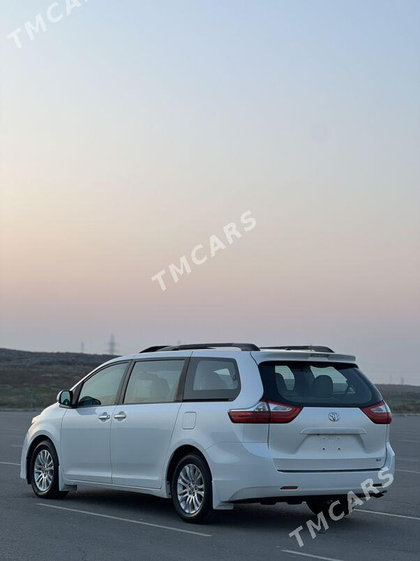 Toyota Sienna 2017 - 470 000 TMT - Ашхабад - img 5