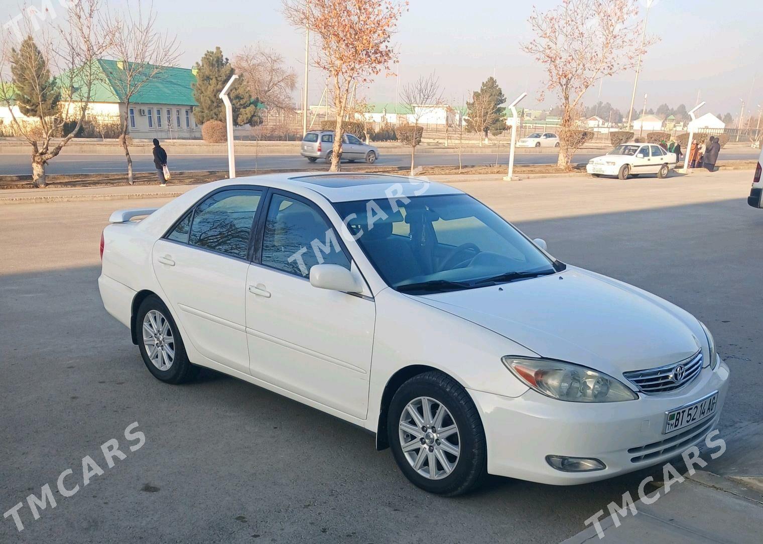 Toyota Camry 2004 - 140 000 TMT - Büzmeýin - img 2