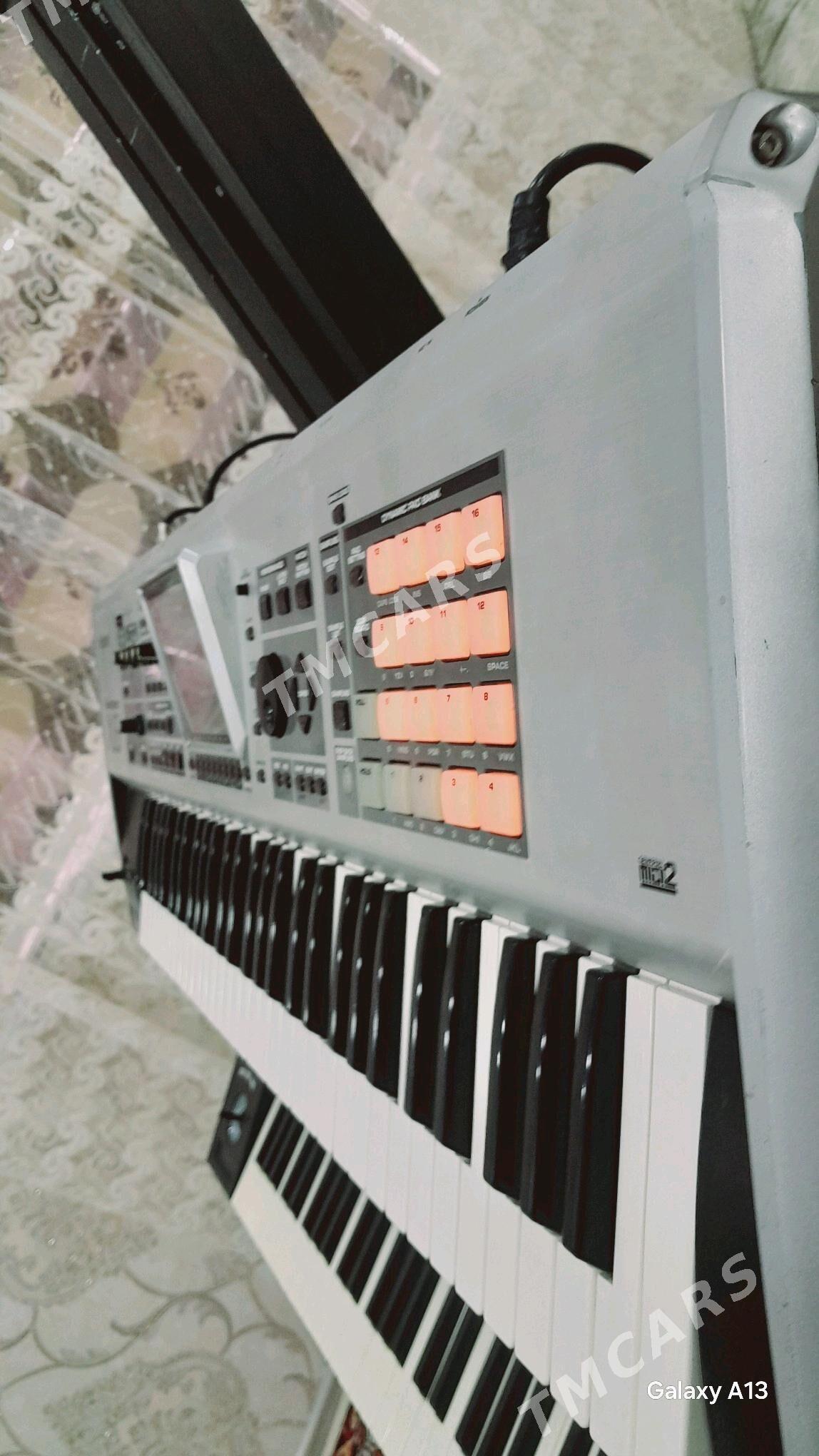 Roland Fantom X6 - Ак-Бугдайский этрап - img 2