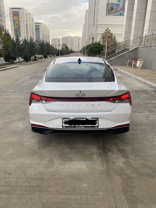 Hyundai Elantra 2021 - 255 000 TMT - Aşgabat - img 2