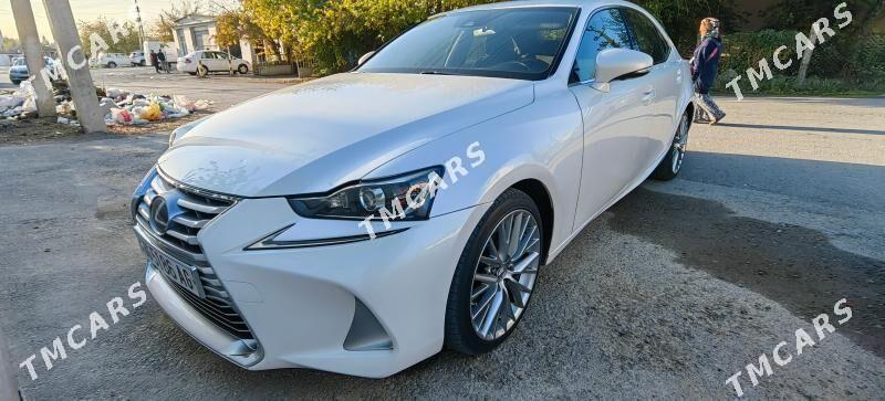 Lexus IS 250 C 2016 - 255 000 TMT - Bedew - img 4