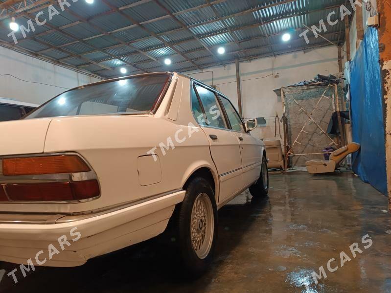 BMW 520 1986 - 16 000 TMT - Mary - img 10