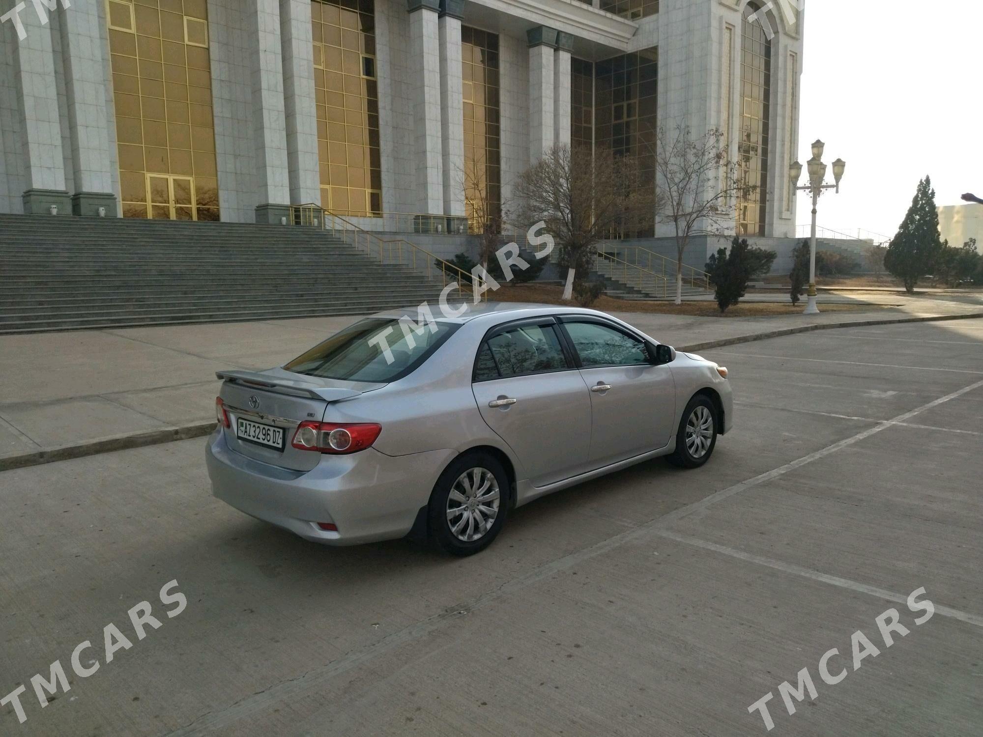 Toyota Corolla 2011 - 129 000 TMT - Дашогуз - img 3