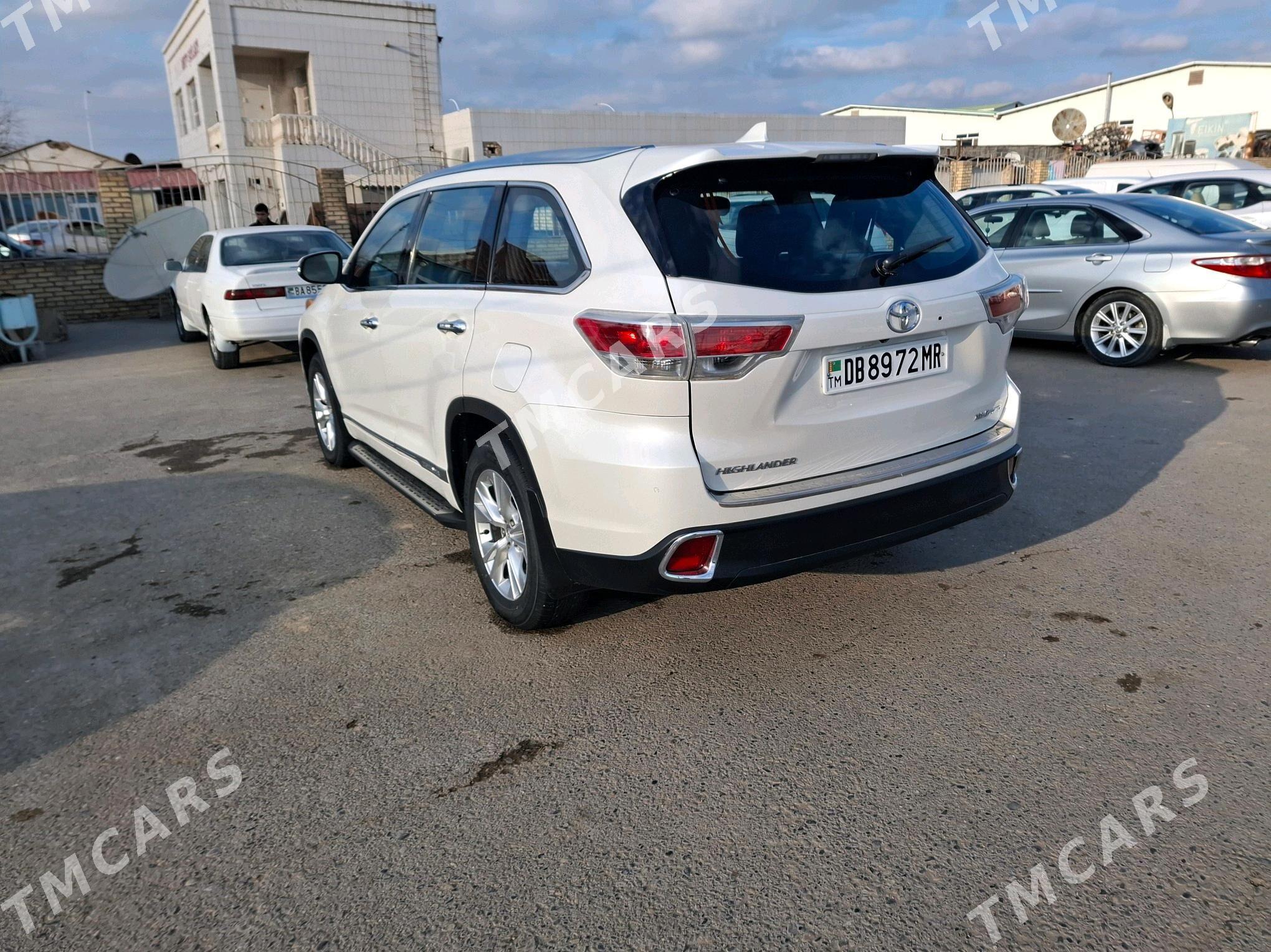 Toyota Highlander 2015 - 370 000 TMT - Мары - img 2