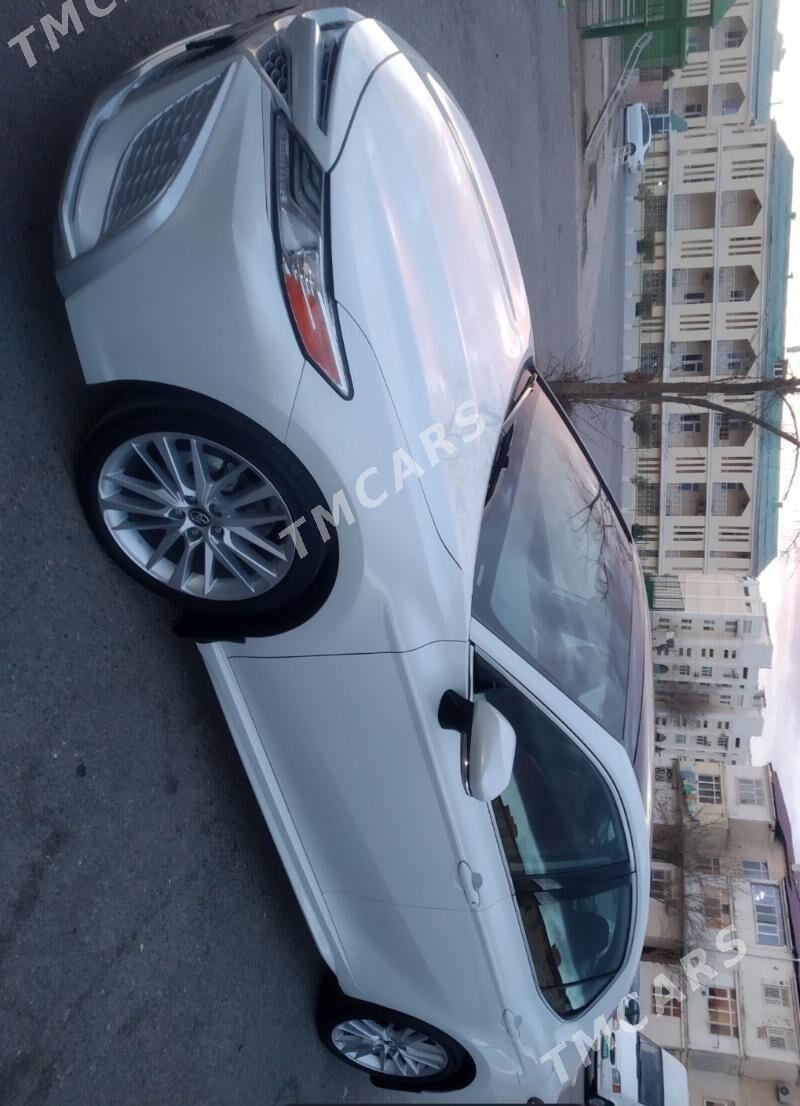 Toyota Camry 2020 - 415 000 TMT - Aşgabat - img 3