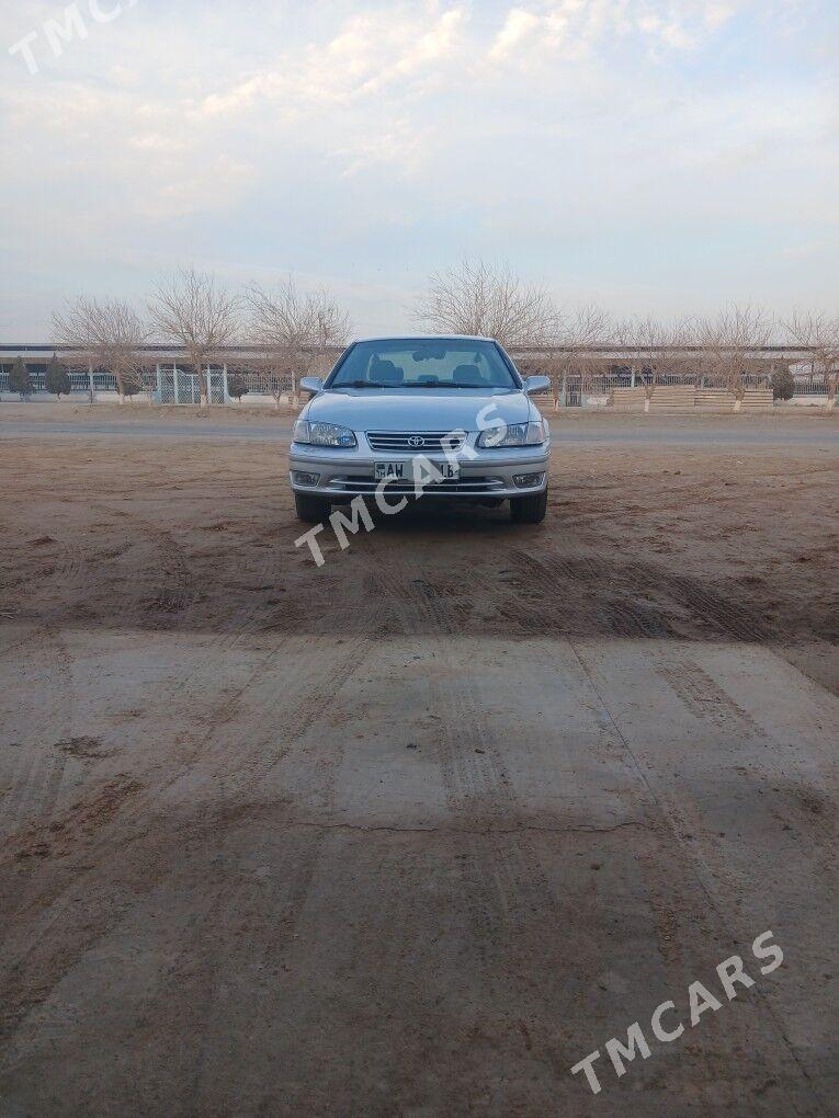 Toyota Camry 1998 - 105 000 TMT - Halaç - img 4