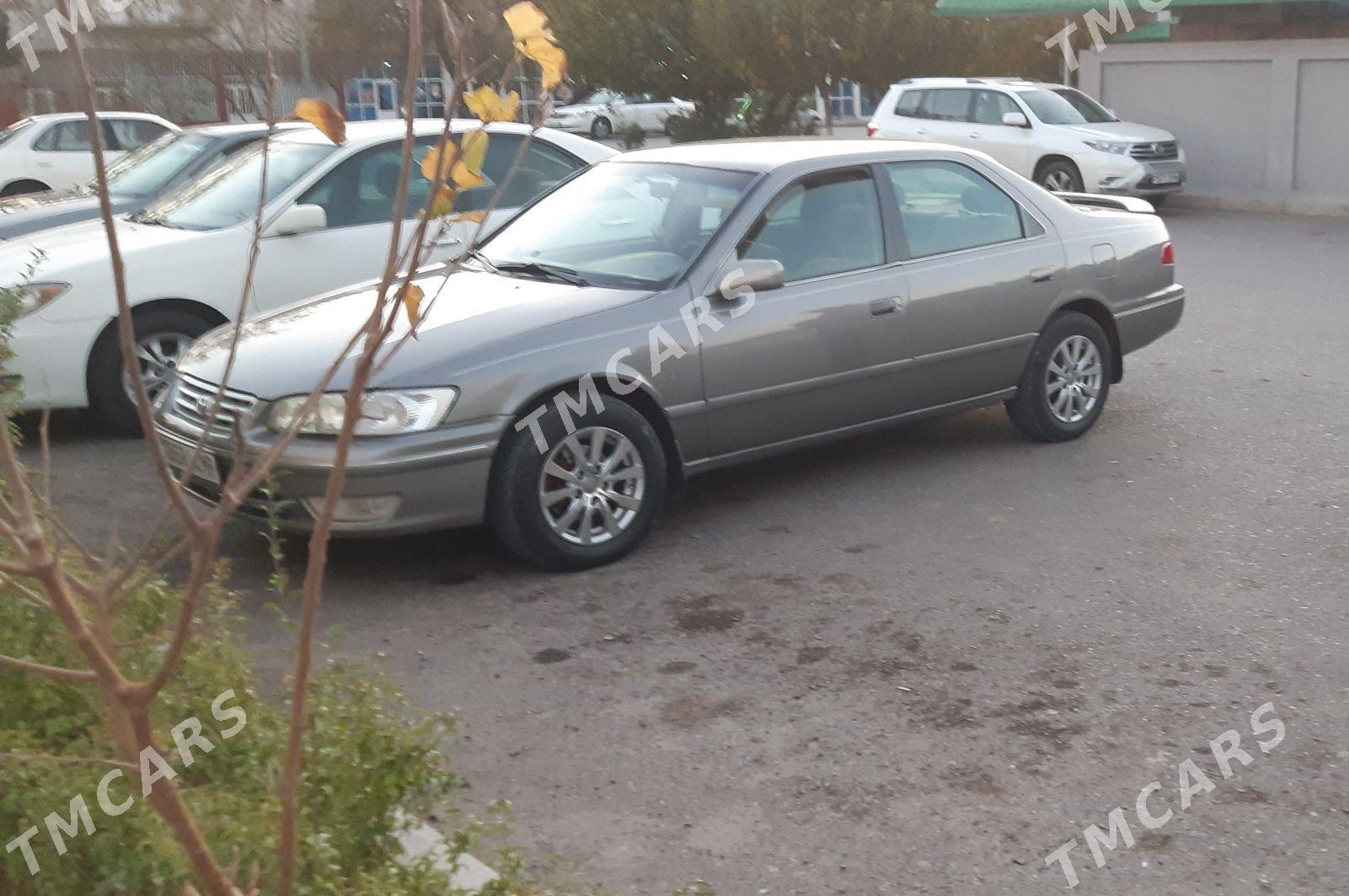 Toyota Camry 2001 - 135 000 TMT - Türkmenbaşy etr. - img 3