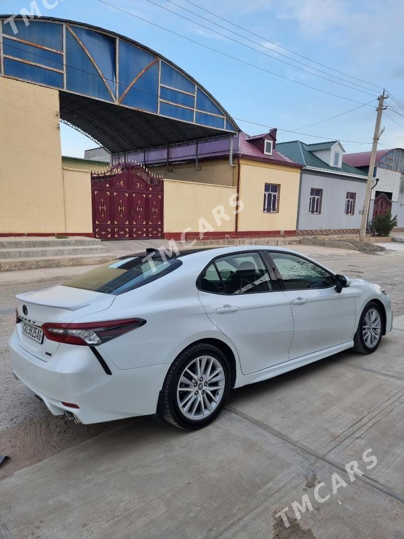 Toyota Camry 2021 - 500 000 TMT - Aşgabat - img 8