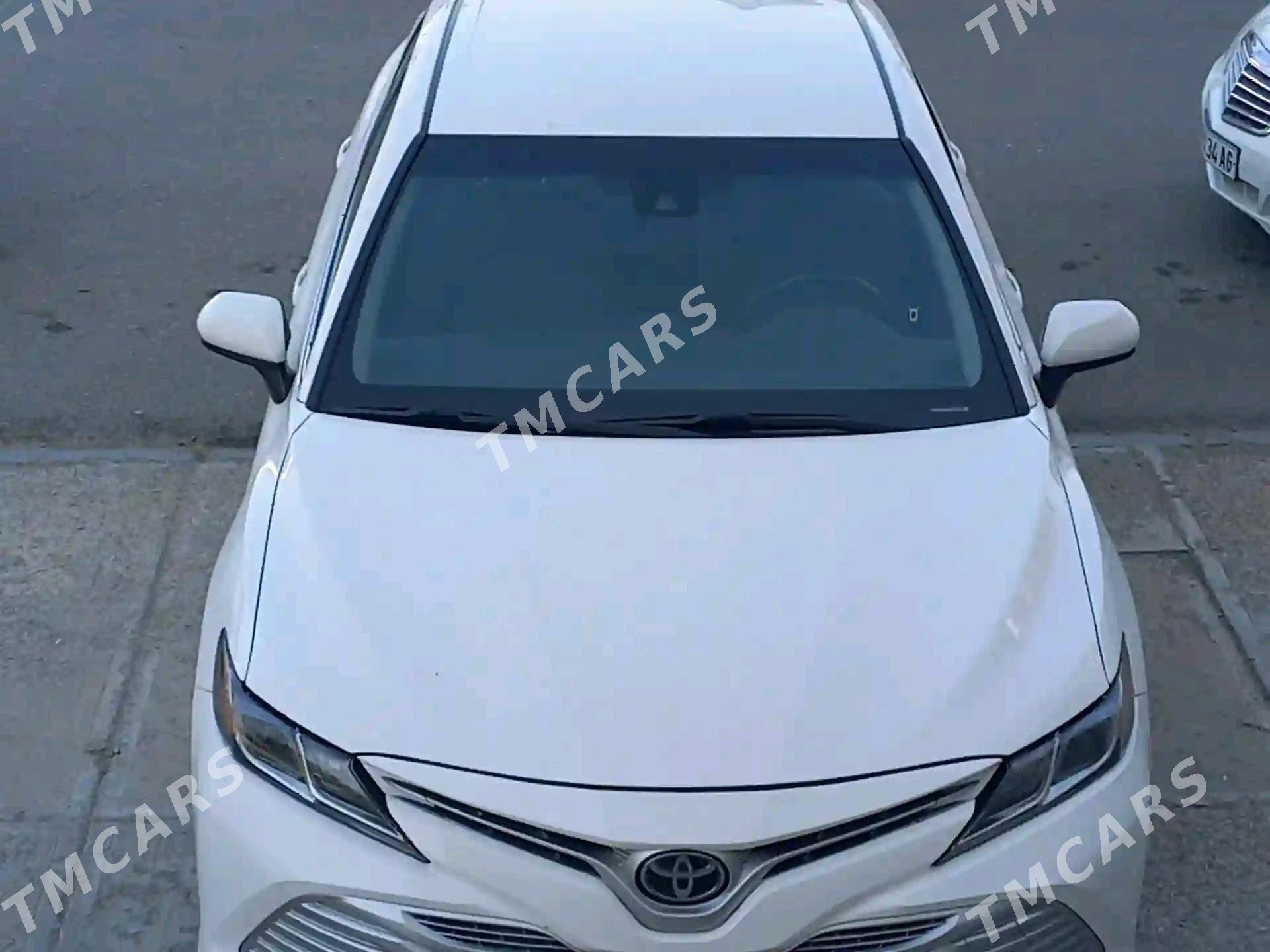 Toyota Camry 2018 - 275 000 TMT - Бедев - img 3