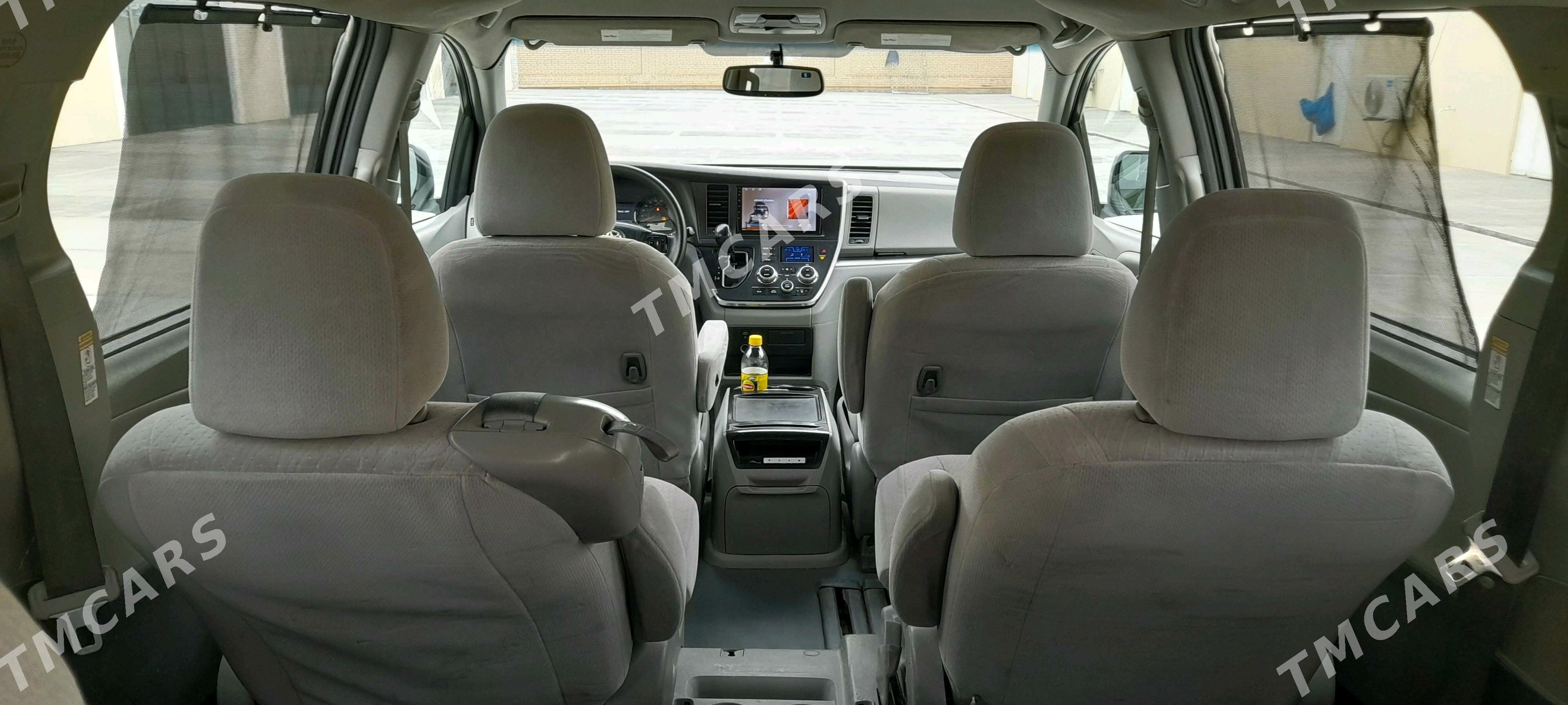 Toyota Sienna 2016 - 295 000 TMT - Baýramaly - img 8