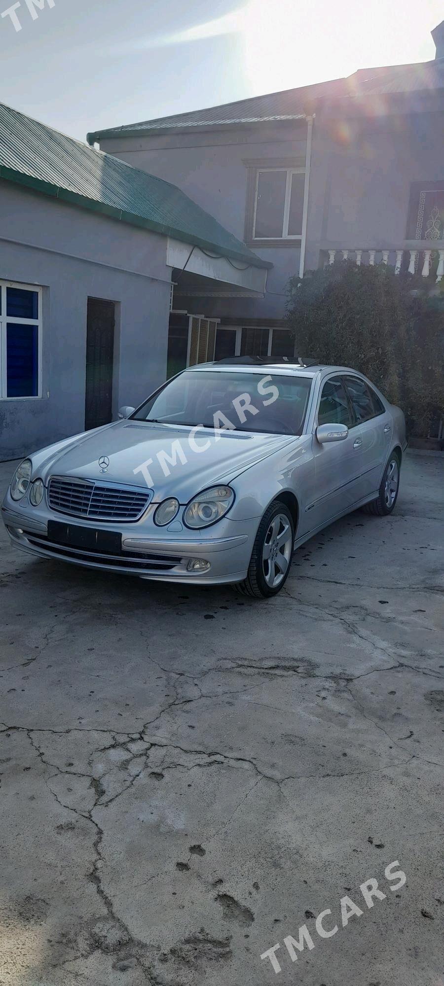 Mercedes-Benz E350 2003 - 119 000 TMT - Aşgabat - img 2