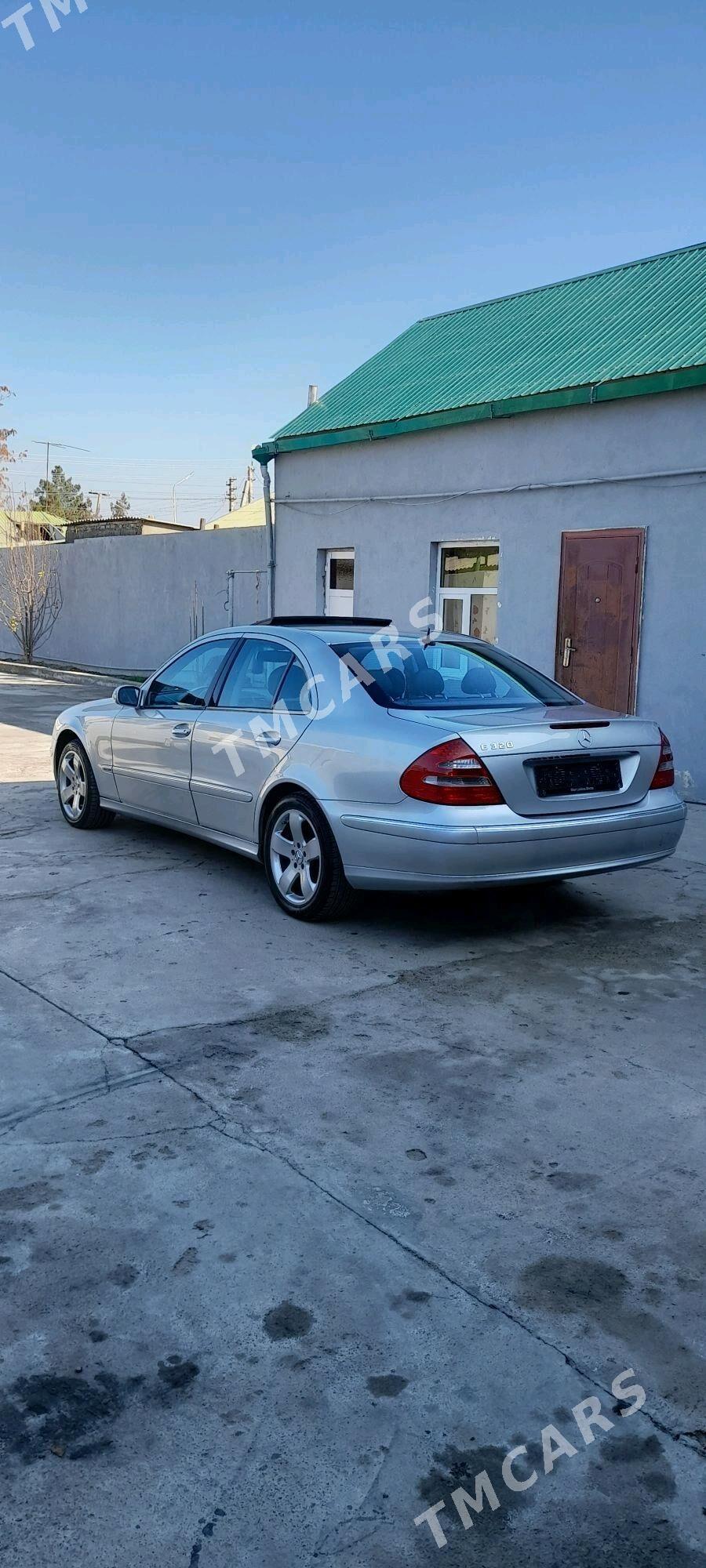 Mercedes-Benz E350 2003 - 119 000 TMT - Aşgabat - img 3