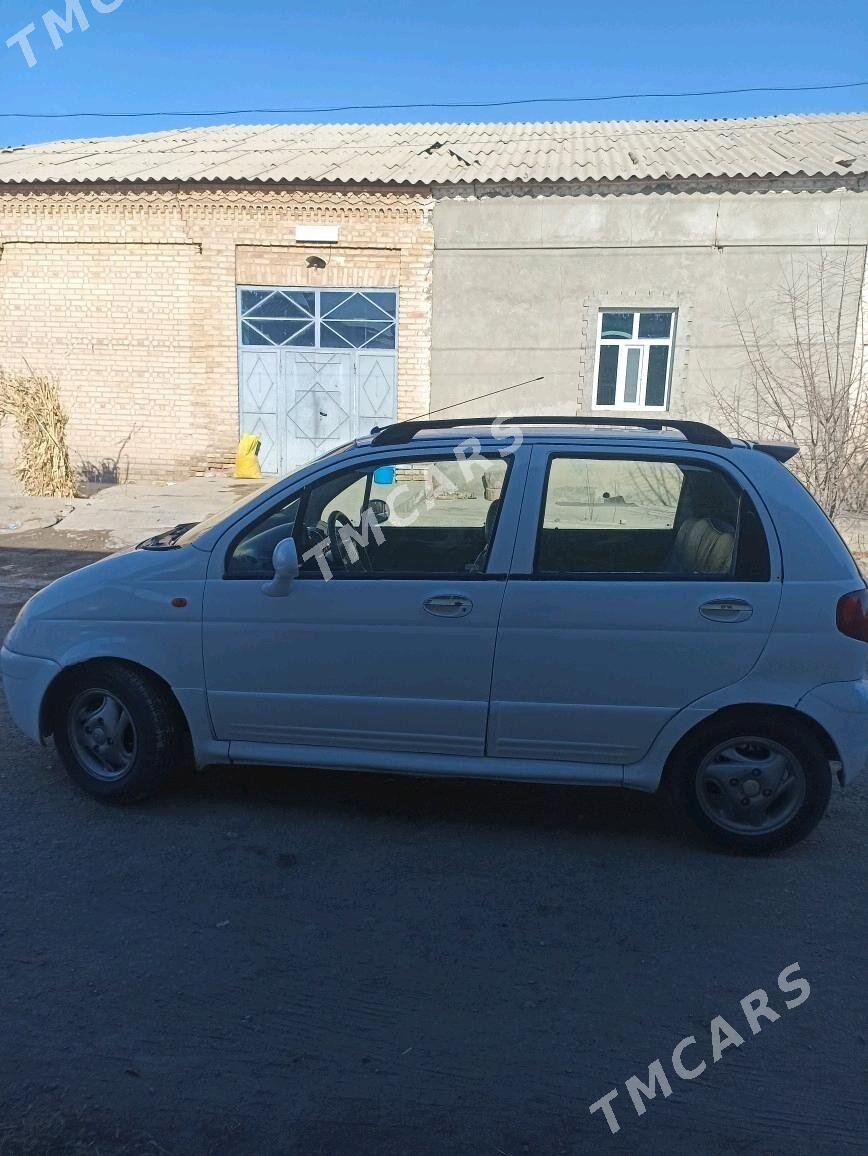 Daewoo Matiz 2004 - 30 000 TMT - Шабатский этрап - img 7