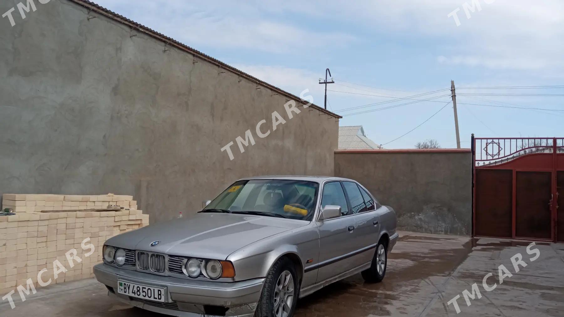 BMW 5 Series 1993 - 25 000 TMT - Magdanly - img 3