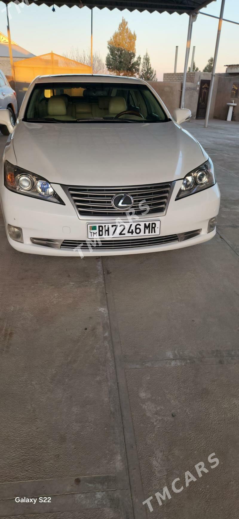 Lexus ES 350 2011 - 260 000 TMT - Мургап - img 2