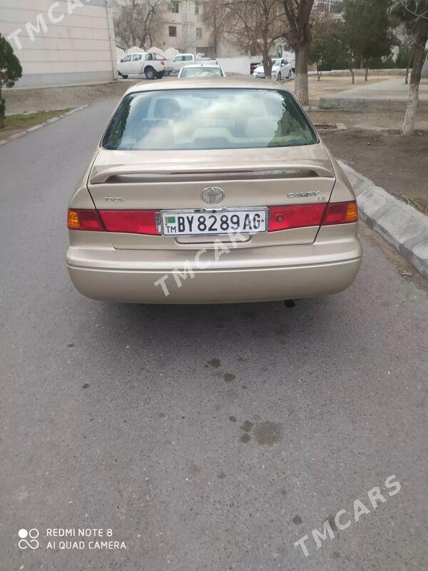 Toyota Camry 2000 - 110 000 TMT - Ашхабад - img 4