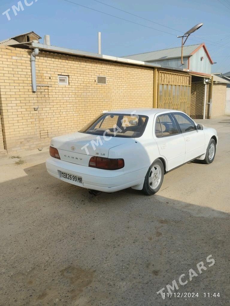 Toyota Camry 1995 - 76 000 TMT - Мары - img 5