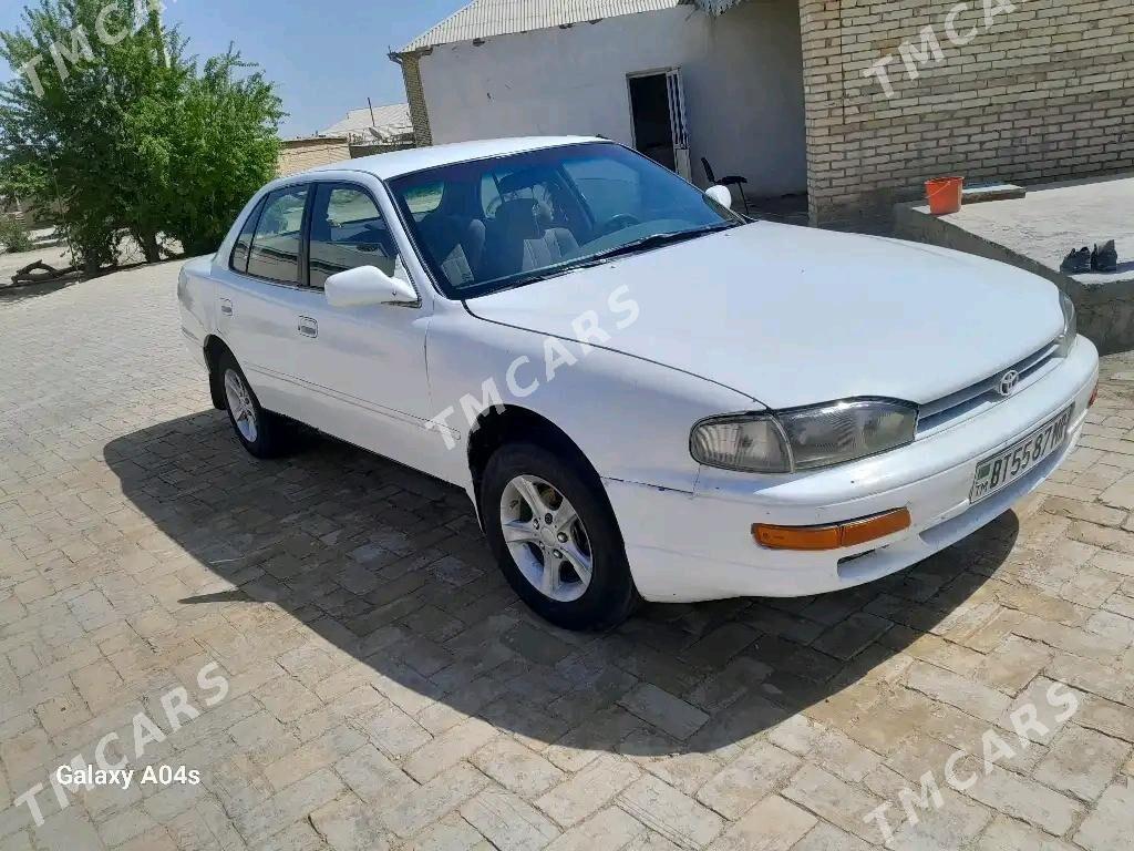 Toyota Camry 1993 - 60 000 TMT - Байрамали - img 3