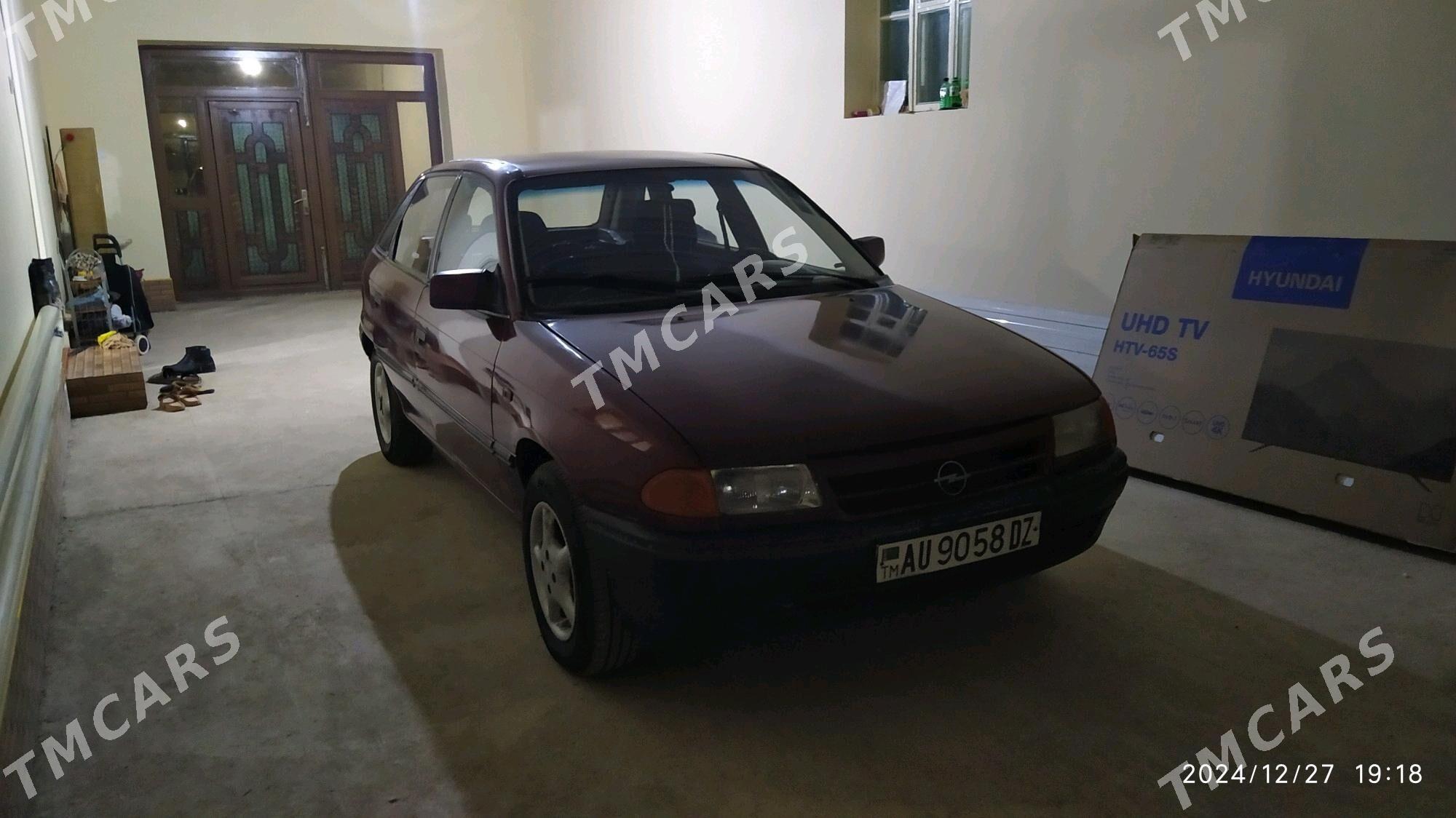 Opel Astra 1992 - 38 000 TMT - Şabat etr. - img 2