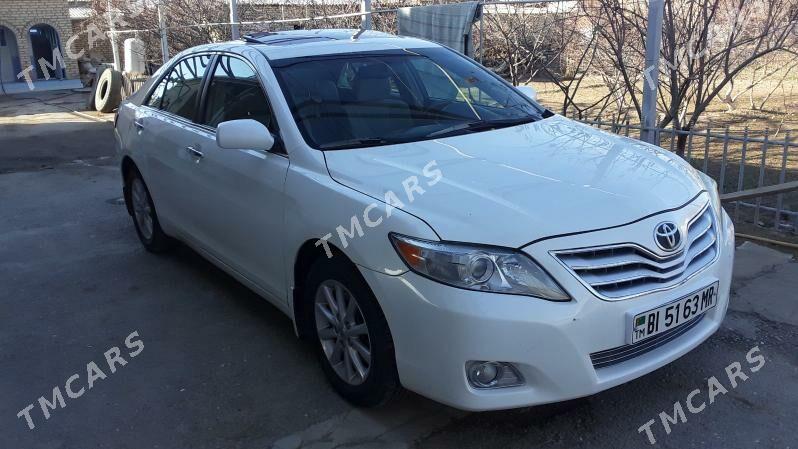 Toyota Camry 2010 - 180 000 TMT - Байрамали - img 3