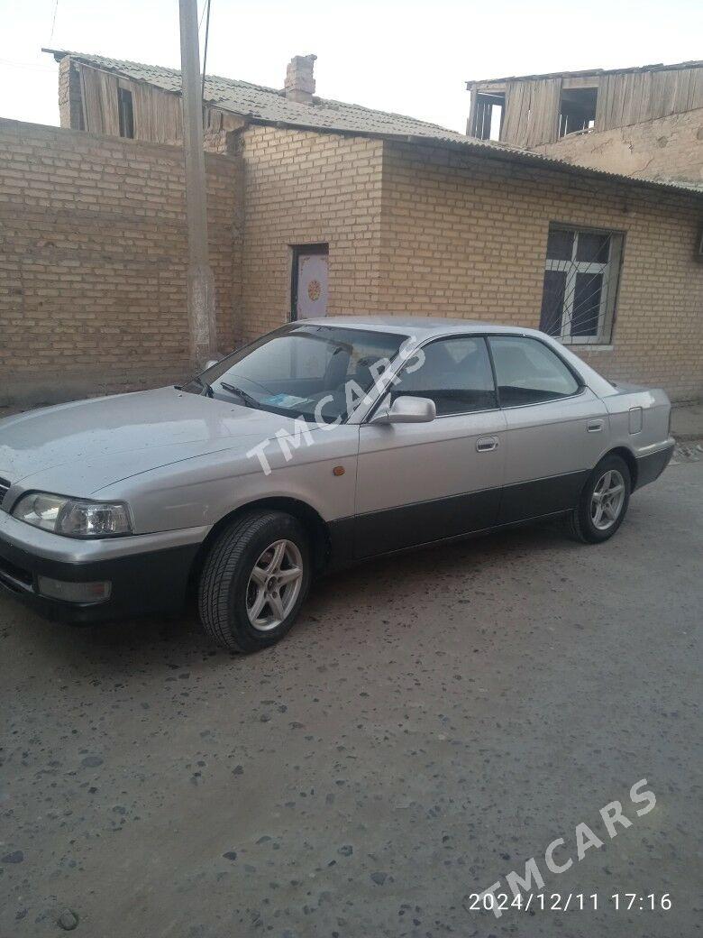 Toyota Camry 1995 - 39 000 TMT - Халач - img 4