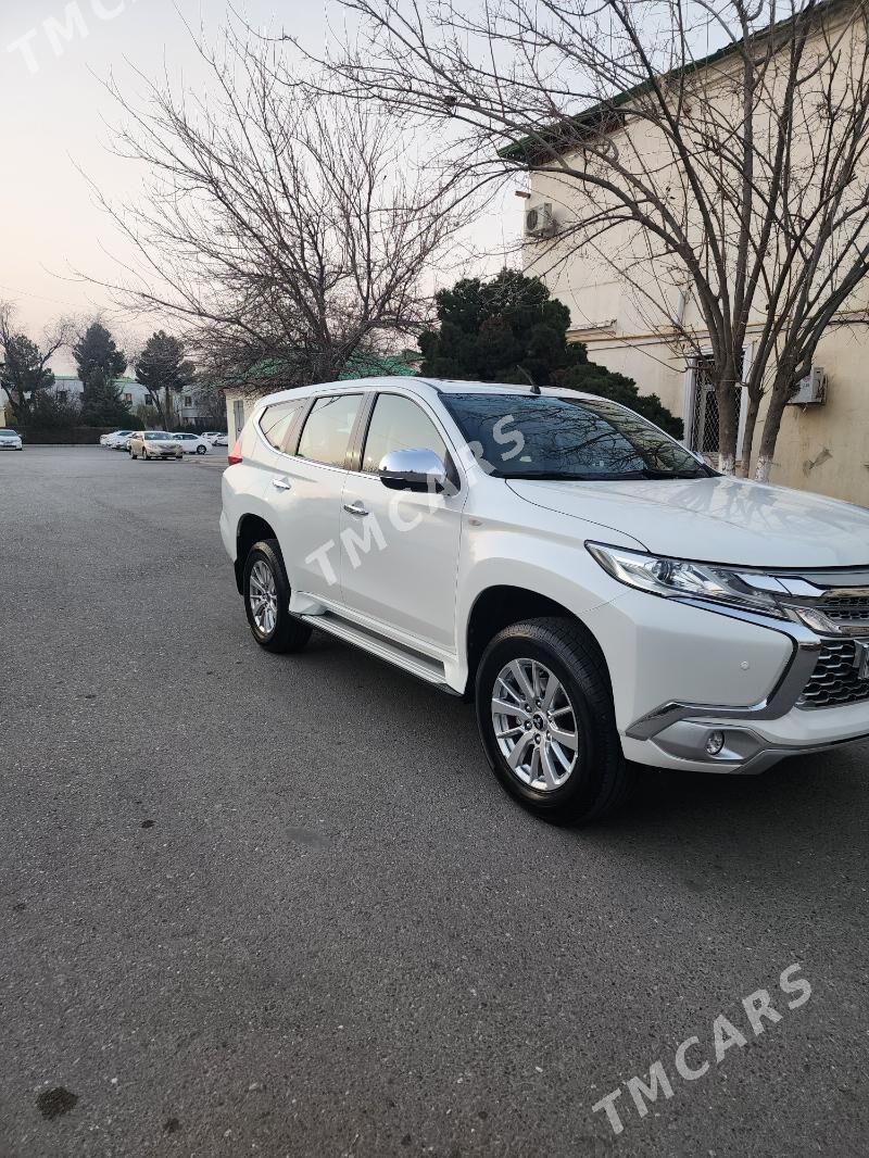 Mitsubishi Montero Sport 2019 - 374 300 TMT - Ашхабад - img 2