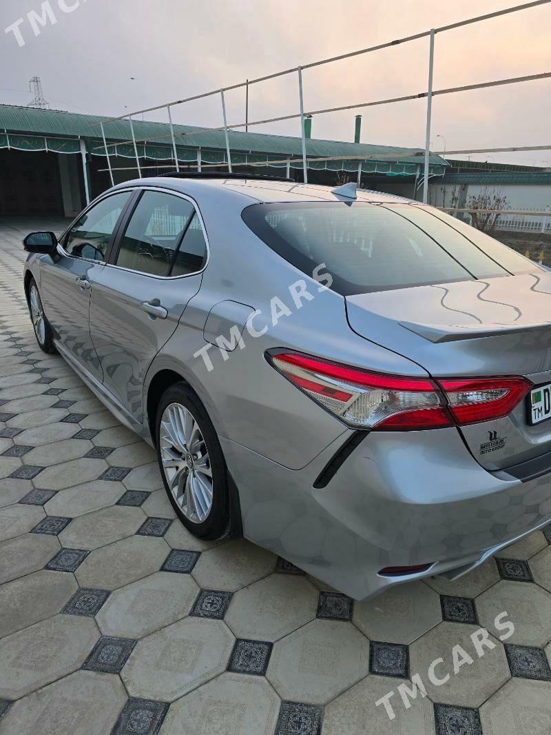 Toyota Camry 2018 - 330 000 TMT - Дашогуз - img 4