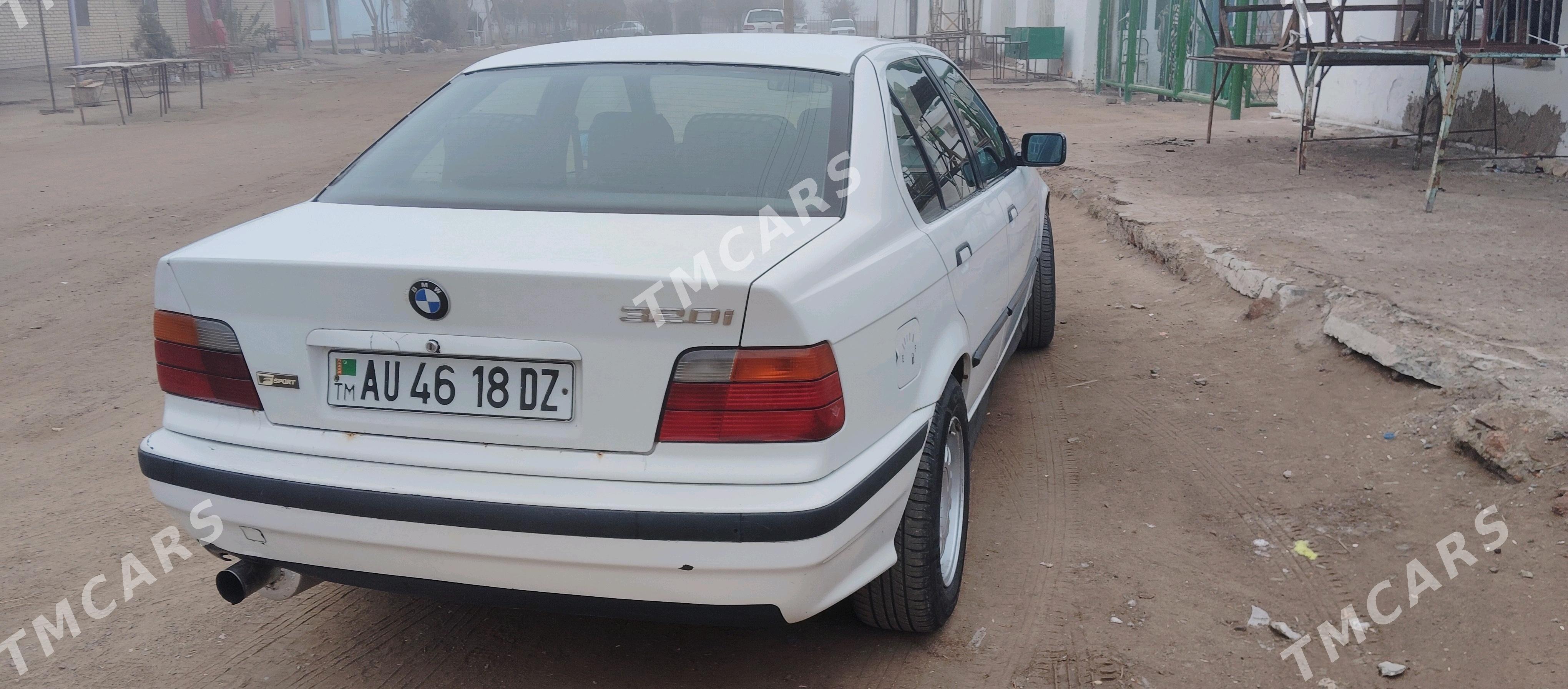 BMW 3 Series 1992 - 35 000 TMT - Гороглы (Тагта) - img 4