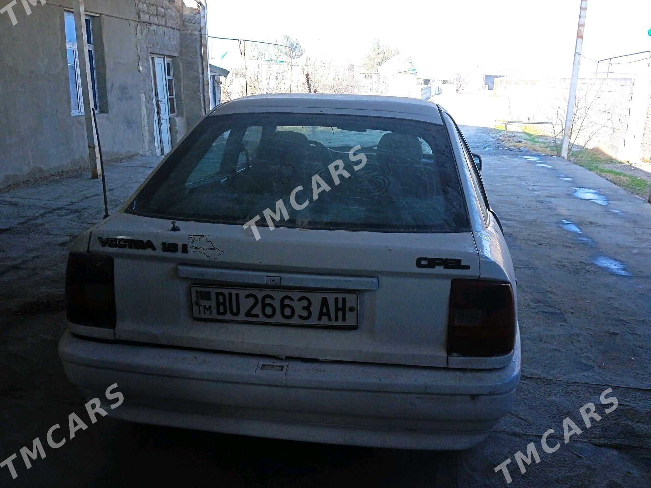 Opel Vectra 1991 - 11 000 TMT - Бахарден - img 4