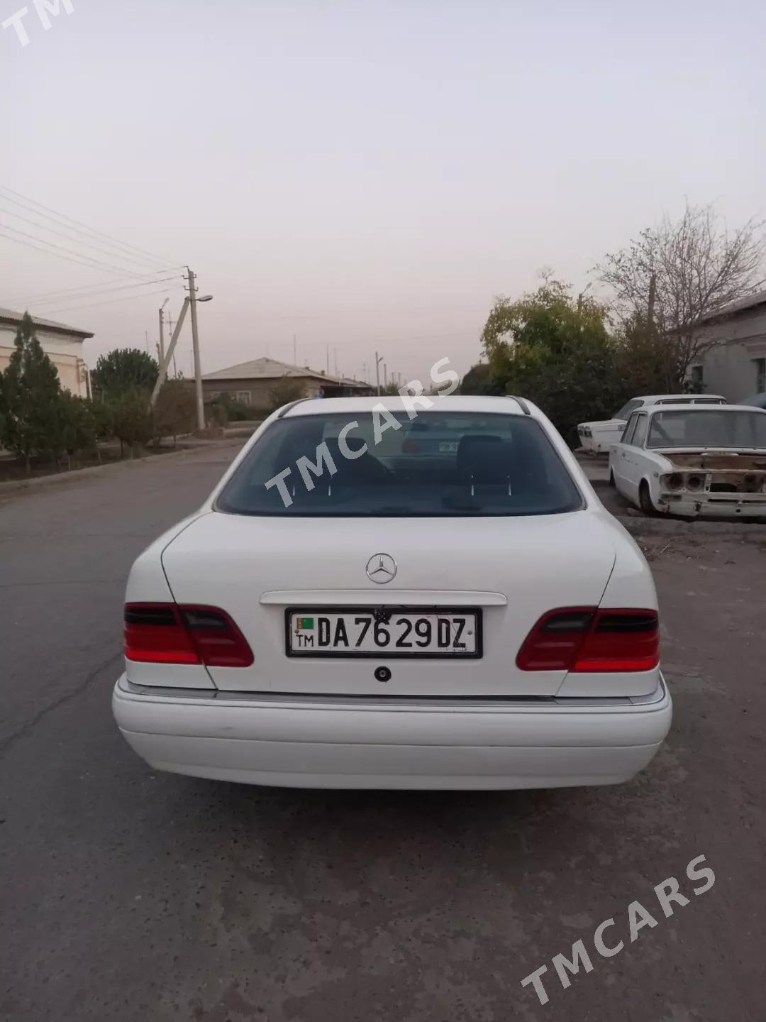 Mercedes-Benz E420 1996 - 30 000 TMT - Daşoguz - img 5