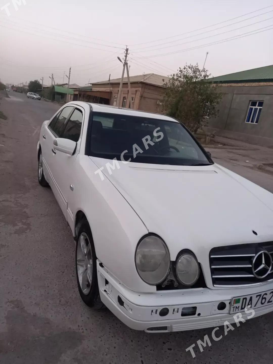 Mercedes-Benz E420 1996 - 30 000 TMT - Daşoguz - img 3