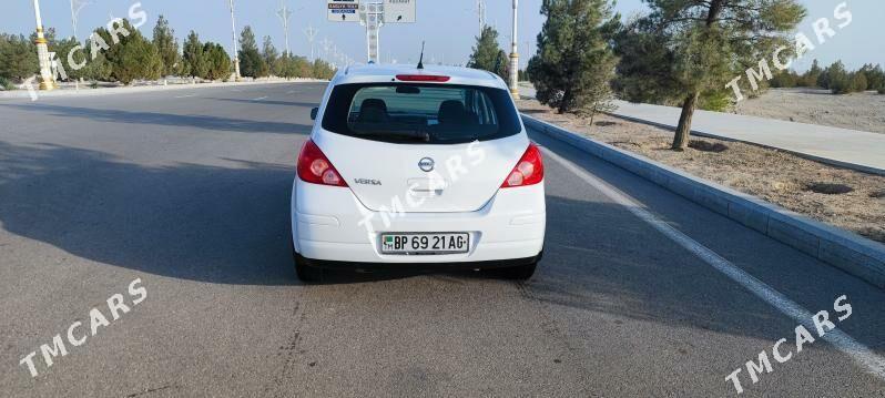 Nissan Versa 2010 - 120 000 TMT - Ашхабад - img 3