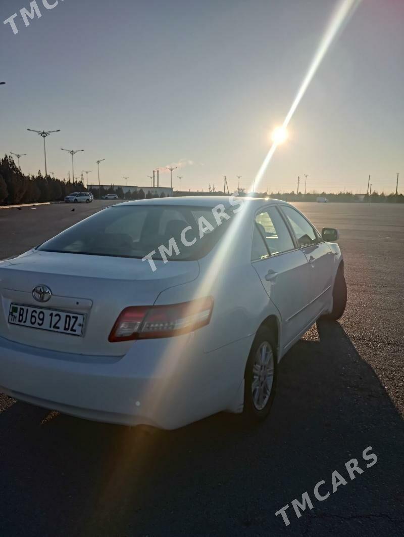 Toyota Camry 2010 - 120 000 TMT - Шабатский этрап - img 2