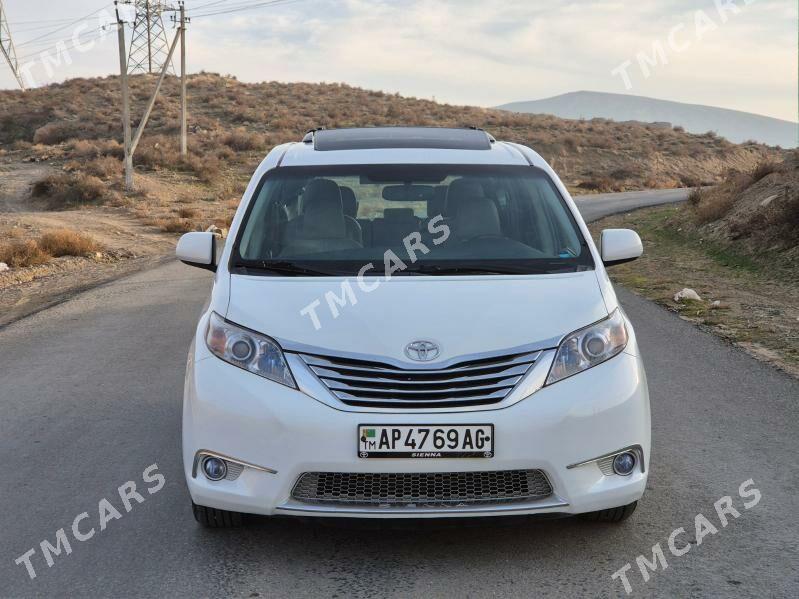 Toyota Sienna 2010 - 285 000 TMT - Ашхабад - img 7