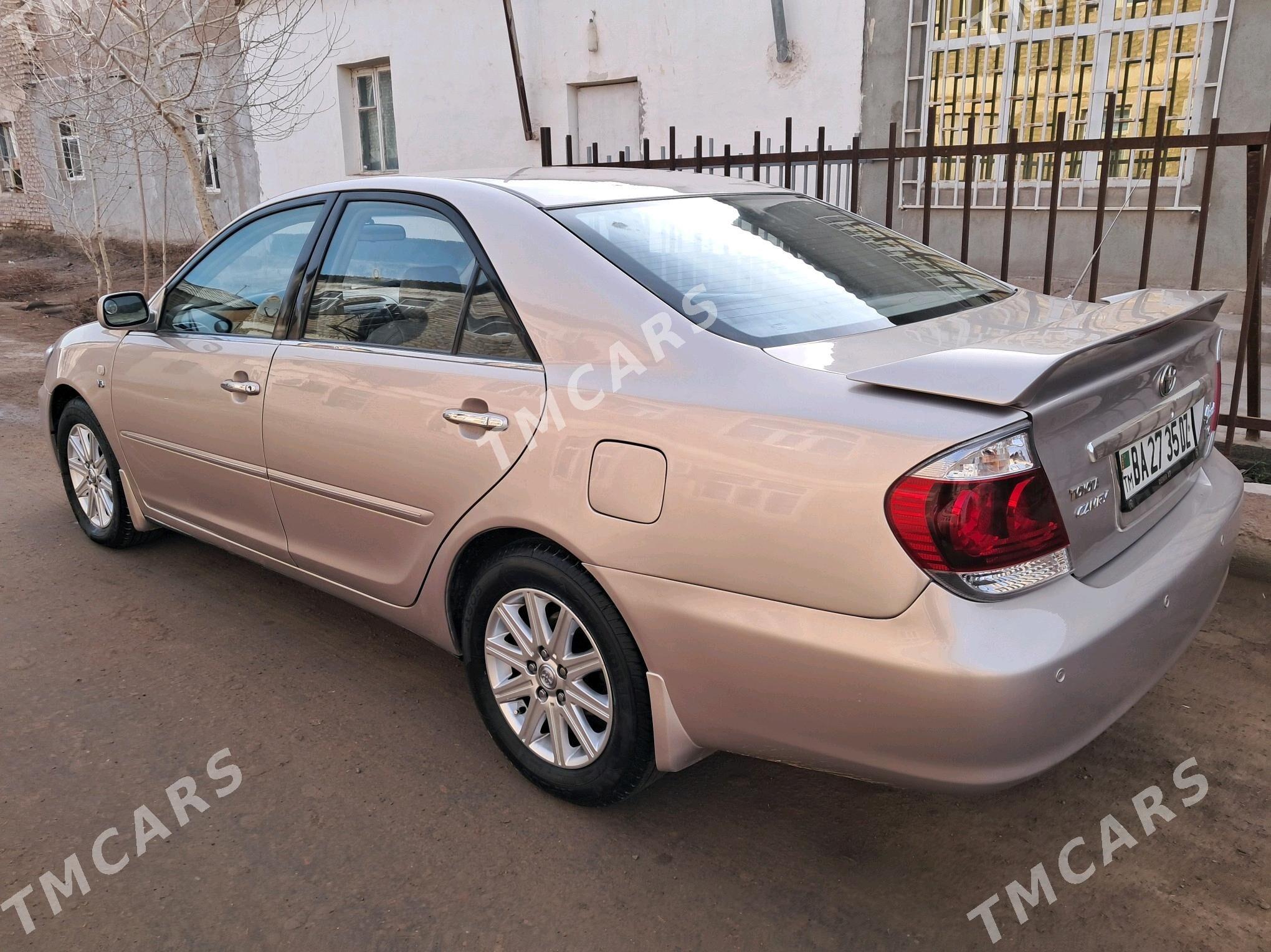 Toyota Camry 2003 - 160 000 TMT - Boldumsaz - img 5