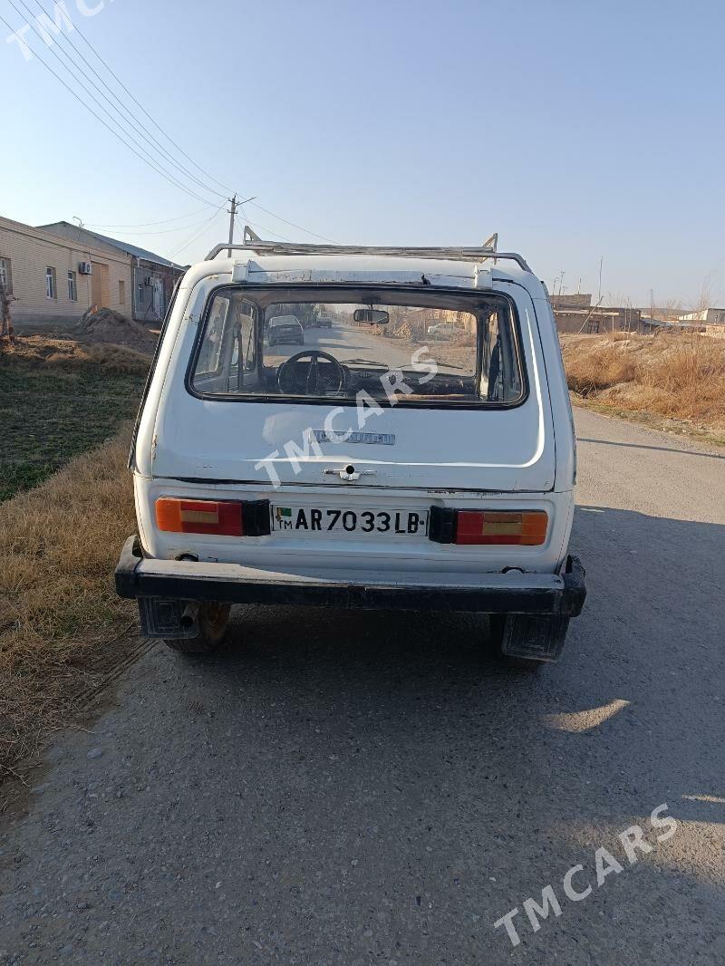 Lada Niva 1980 - 14 000 TMT - Фарап - img 3