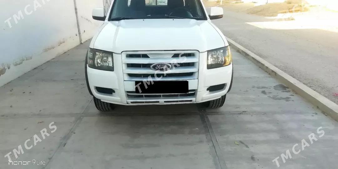 Ford Ranger 2009 - 130 000 TMT - Балканабат - img 3