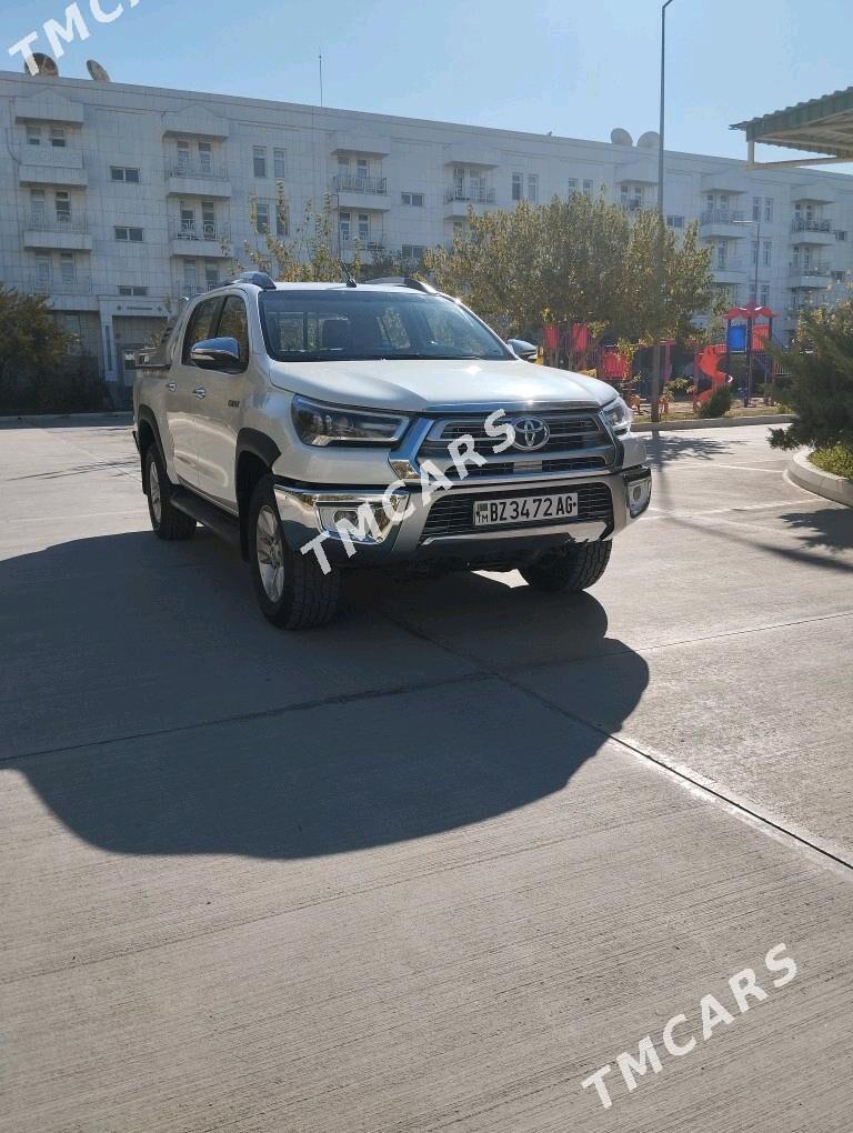 Toyota Hilux 2016 - 420 000 TMT - Тагтабазар - img 6