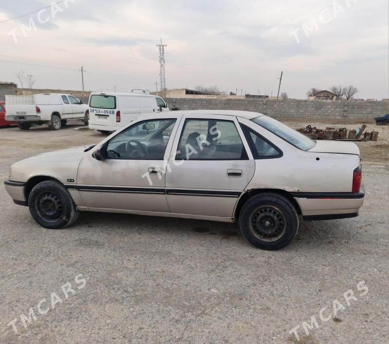 Opel Vectra 1991 - 23 000 TMT - Bäherden - img 2