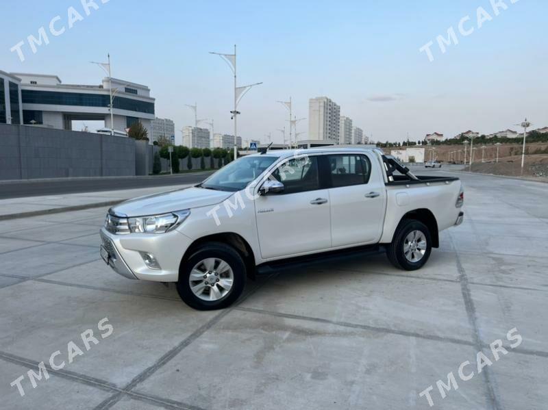 Toyota Hilux 2019 - 550 000 TMT - Ашхабад - img 6