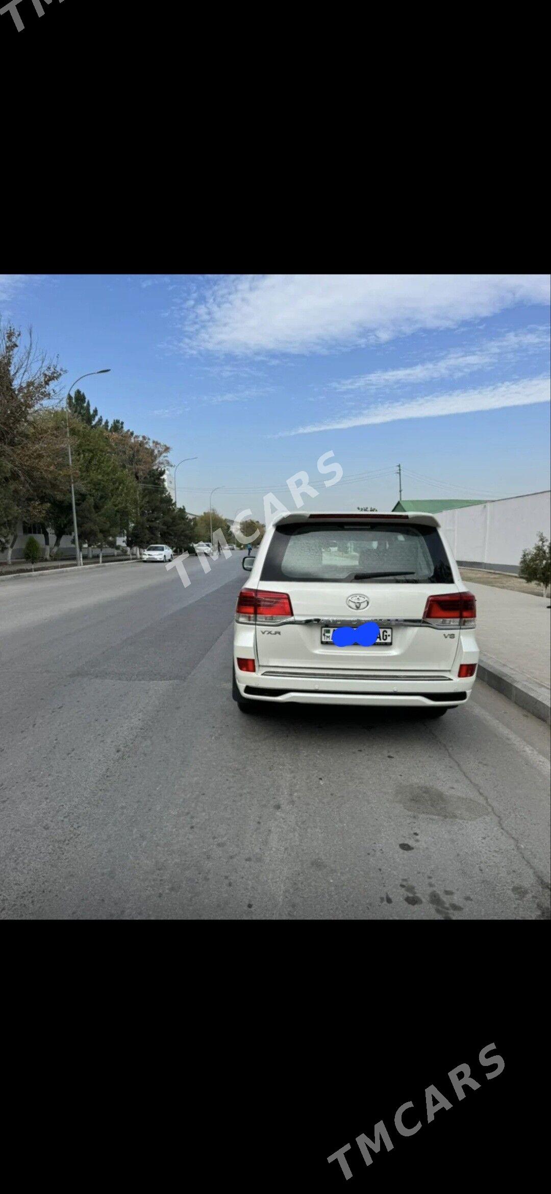 Toyota Land Cruiser 2010 - 1 250 000 TMT - Aşgabat - img 2