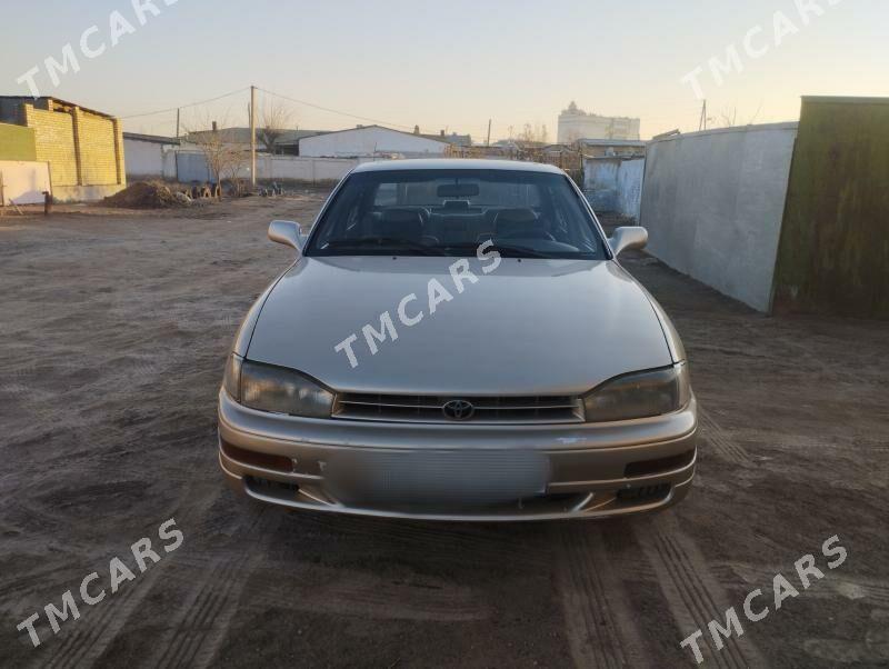 Toyota Camry 1993 - 57 000 TMT - Туркменабат - img 2