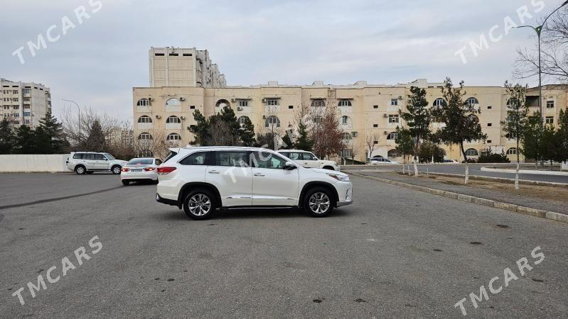 Toyota Highlander 2018 - 410 000 TMT - Aşgabat - img 5