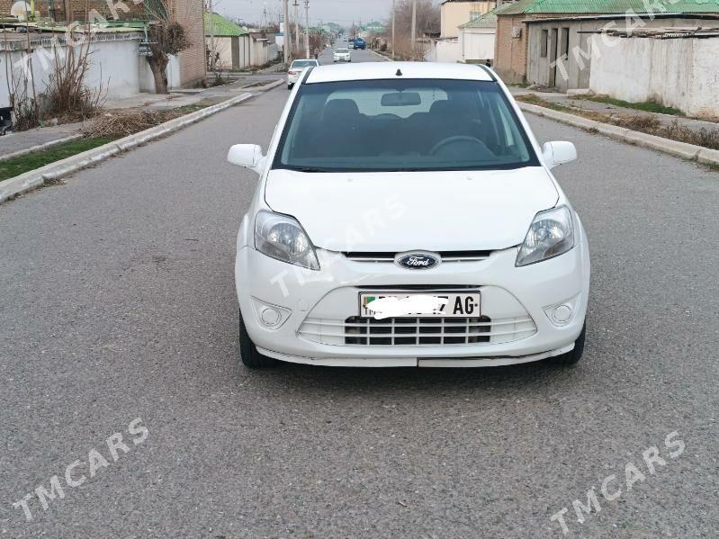 Ford Figo 2012 - 70 000 TMT - Aşgabat - img 5