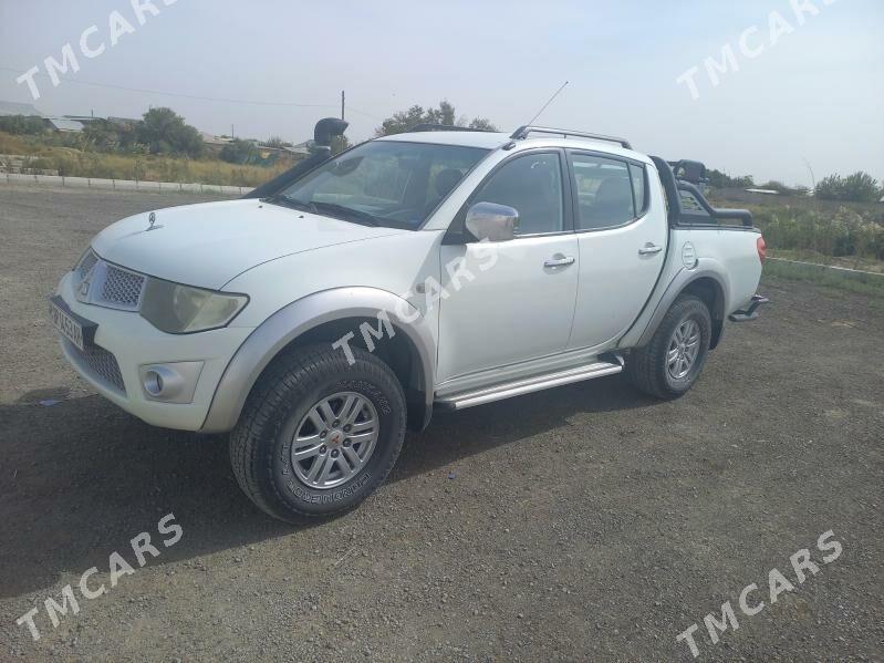 Mitsubishi L200 2011 - 320 000 TMT - Гёкдепе - img 2