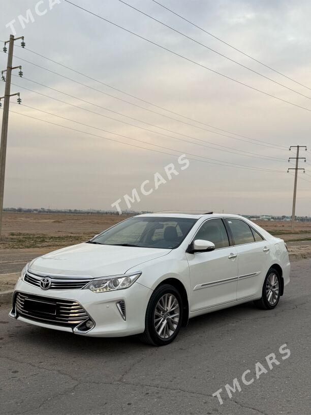 Toyota Camry 2016 - 420 000 TMT - 30 мкр - img 2