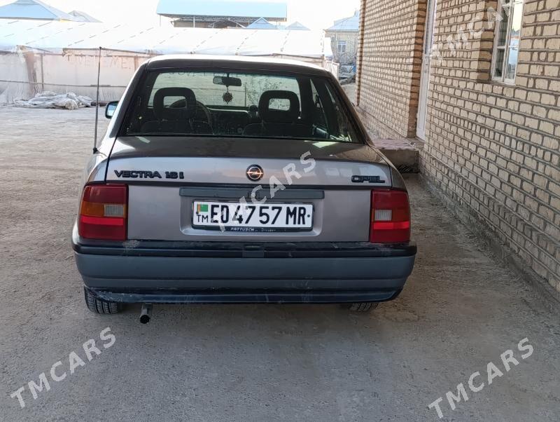 Opel Vectra 1992 - 29 000 TMT - Мары - img 2