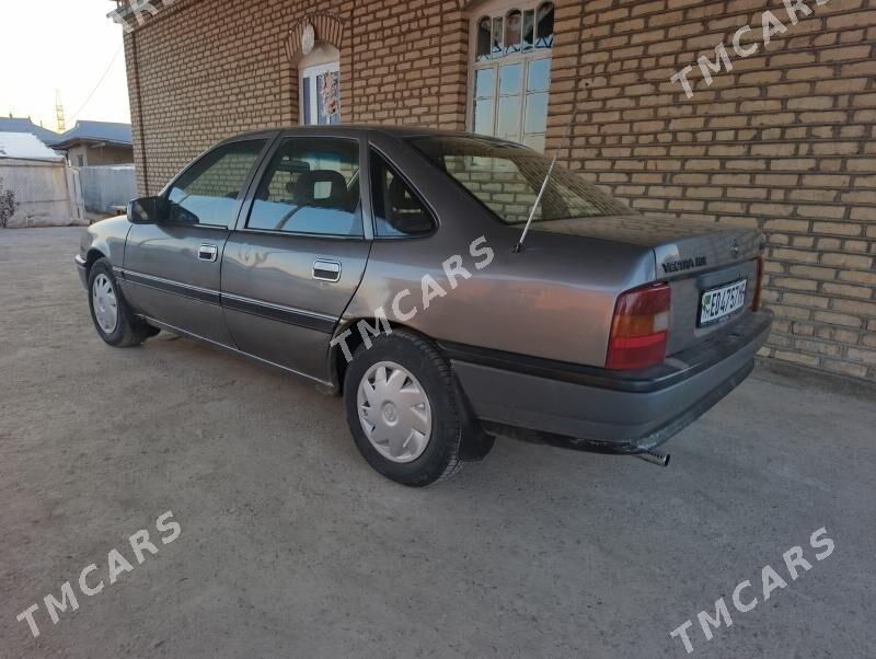 Opel Vectra 1992 - 29 000 TMT - Мары - img 3