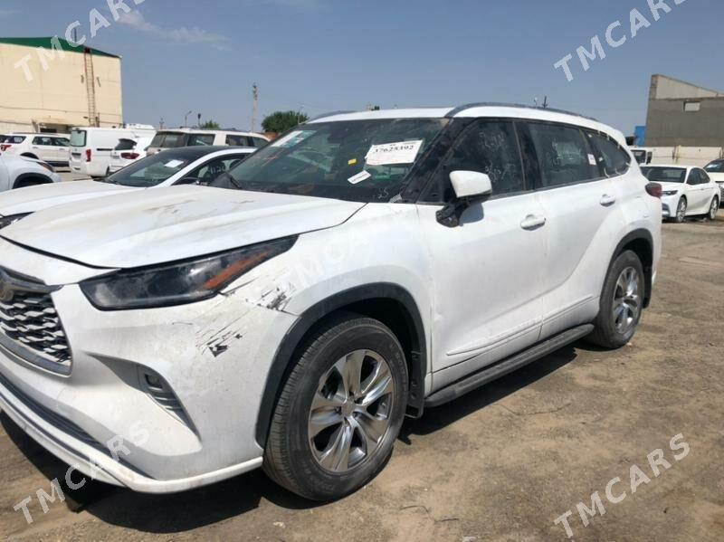 Toyota Highlander 2021 - 450 000 TMT - Мары - img 3